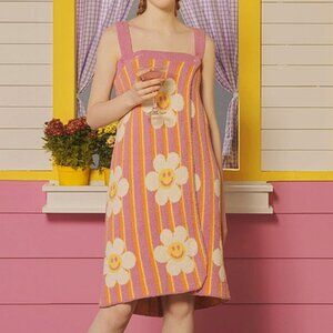 WIGGLE WIGGLE Women's Smile Bath Wrap Towel In Pink